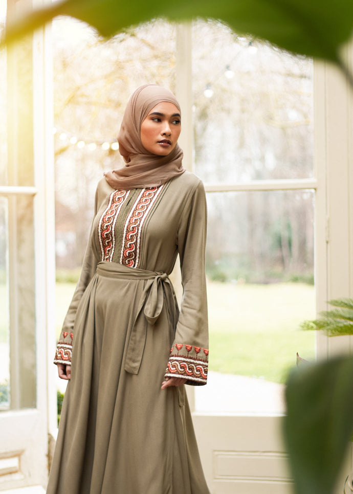 Girih Abaya (Final Sale)