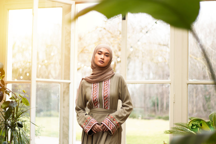 Girih Abaya (Final Sale)